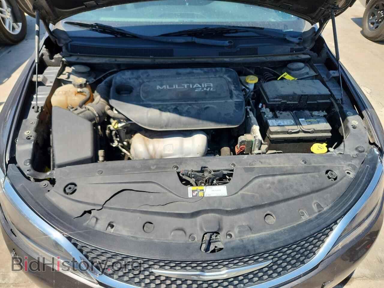 2016 CHRYSLER 200 - VIN: 1C3CCCBB2GN112661 - Photo 11
