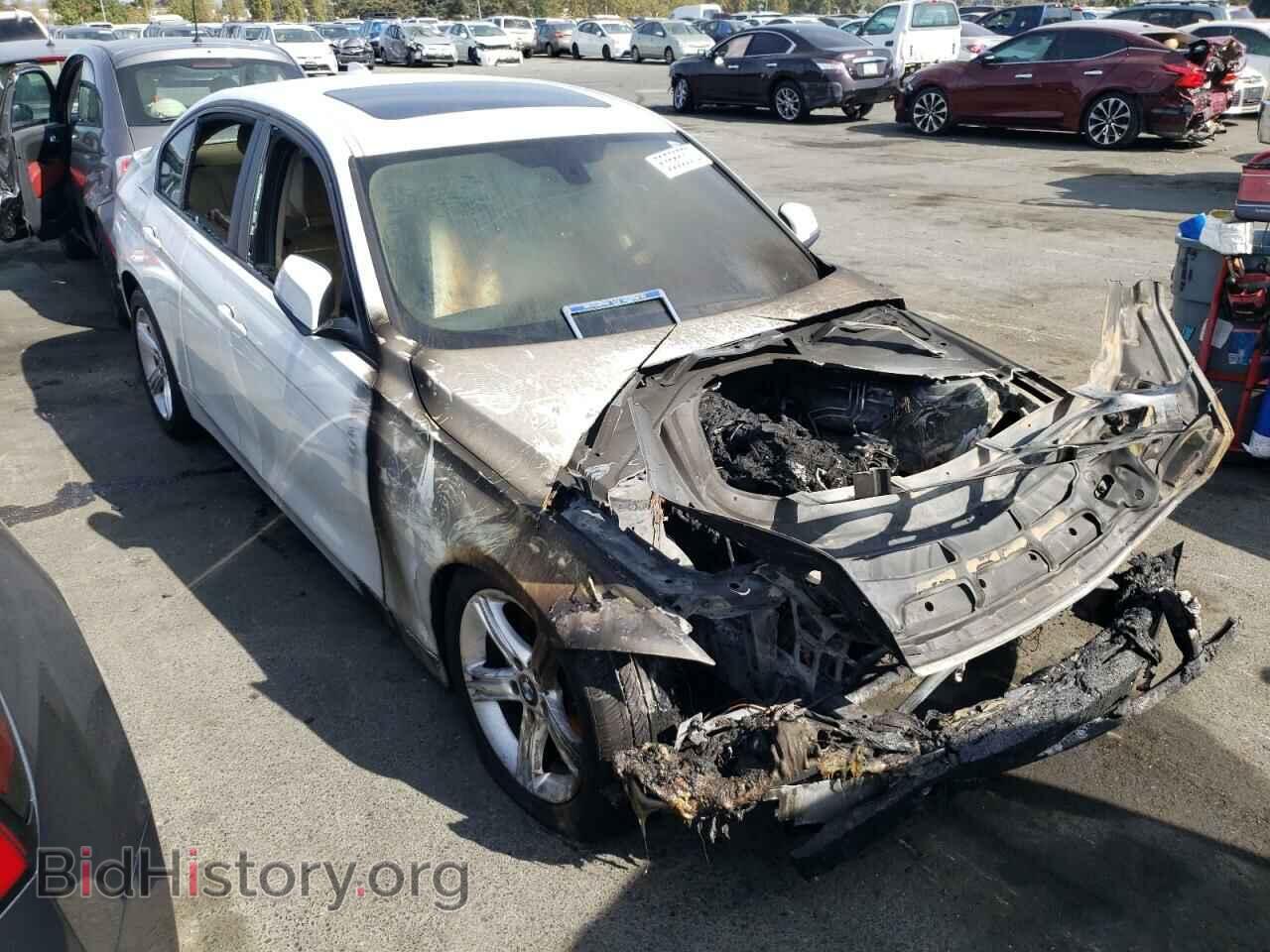 Фотография WBA3A5G58CNN65741 - BMW 3 SERIES 2012