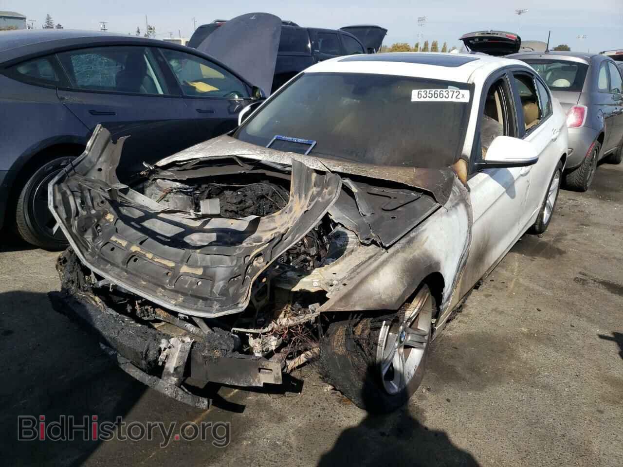 2012 BMW 3 SERIES - VIN: WBA3A5G58CNN65741 - Фото 2