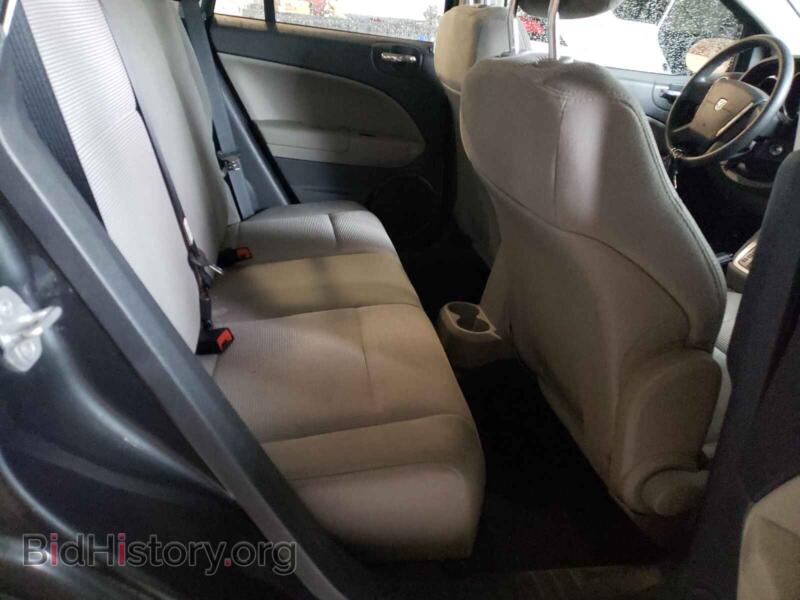 2011 Dodge CALIBER (VIN 1B3CB3HA1BD110929) — photo 6 of 10