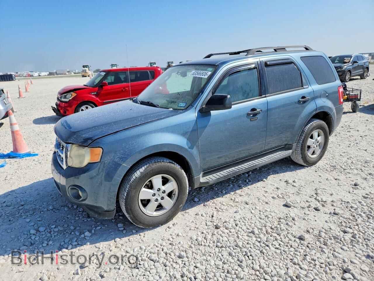 Фотография 1FMCU0DG3BKA14311 - FORD ESCAPE 2011