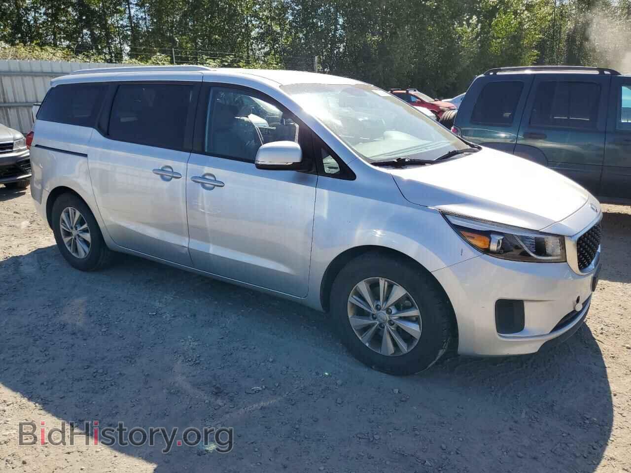 2016 KIA All Models - VIN: KNDMB5C14G6093996 - Photo 4