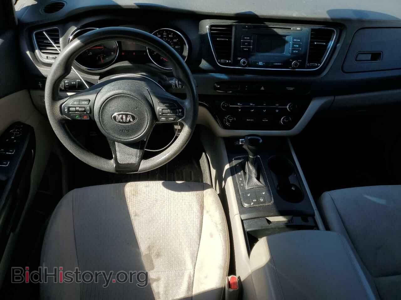 2016 KIA All Models - VIN: KNDMB5C14G6093996 - Photo 8