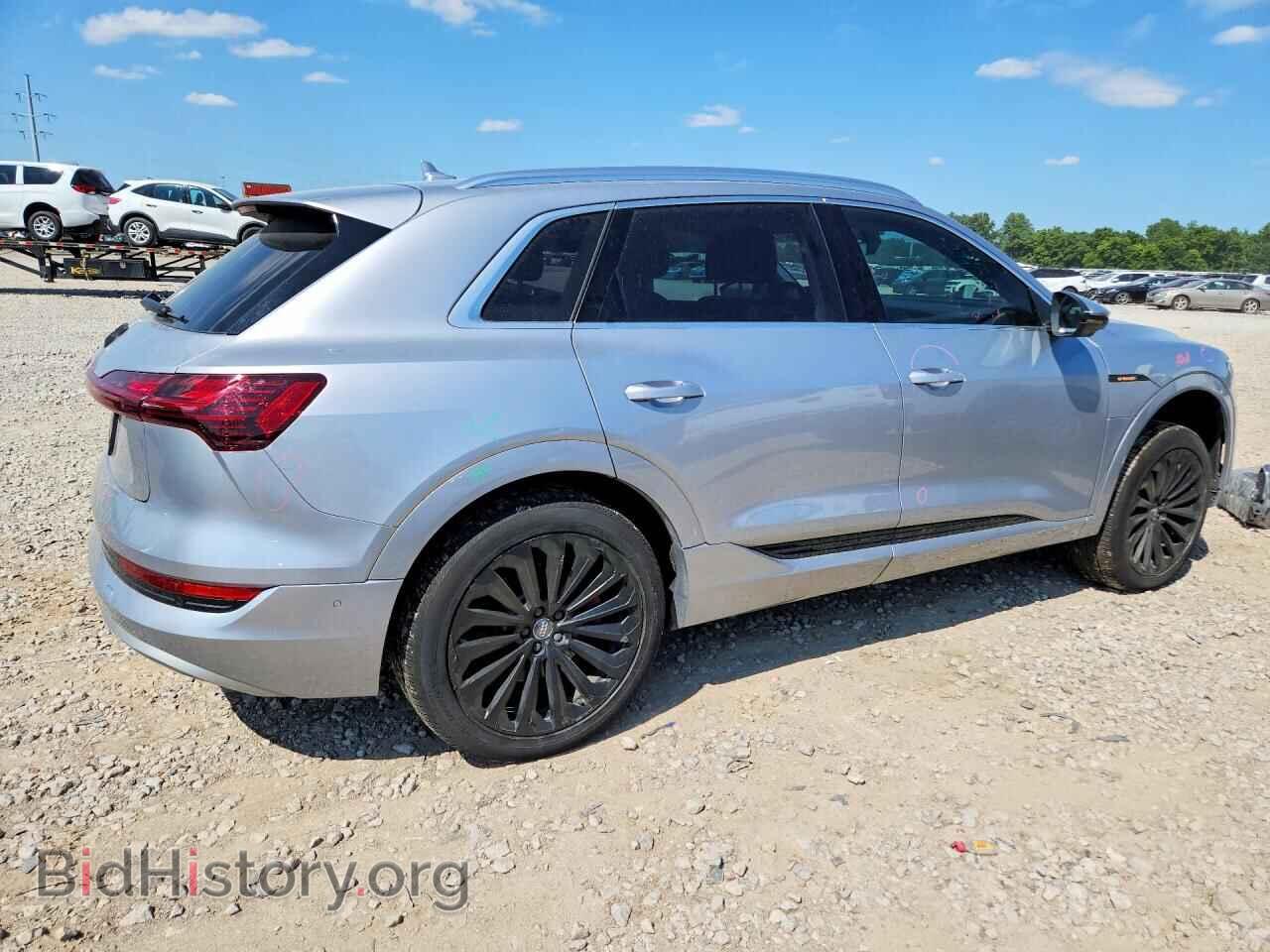 2019 AUDI E-TRON - VIN: WA1VABGE2KB022096 - Photo 3