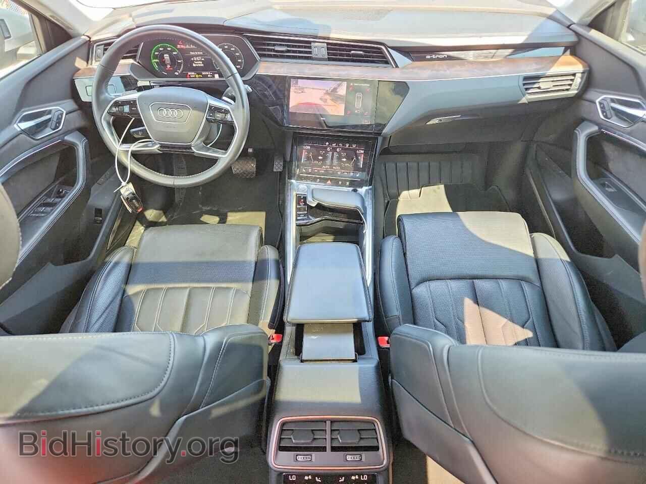 2019 AUDI E-TRON - VIN: WA1VABGE2KB022096 - Photo 8