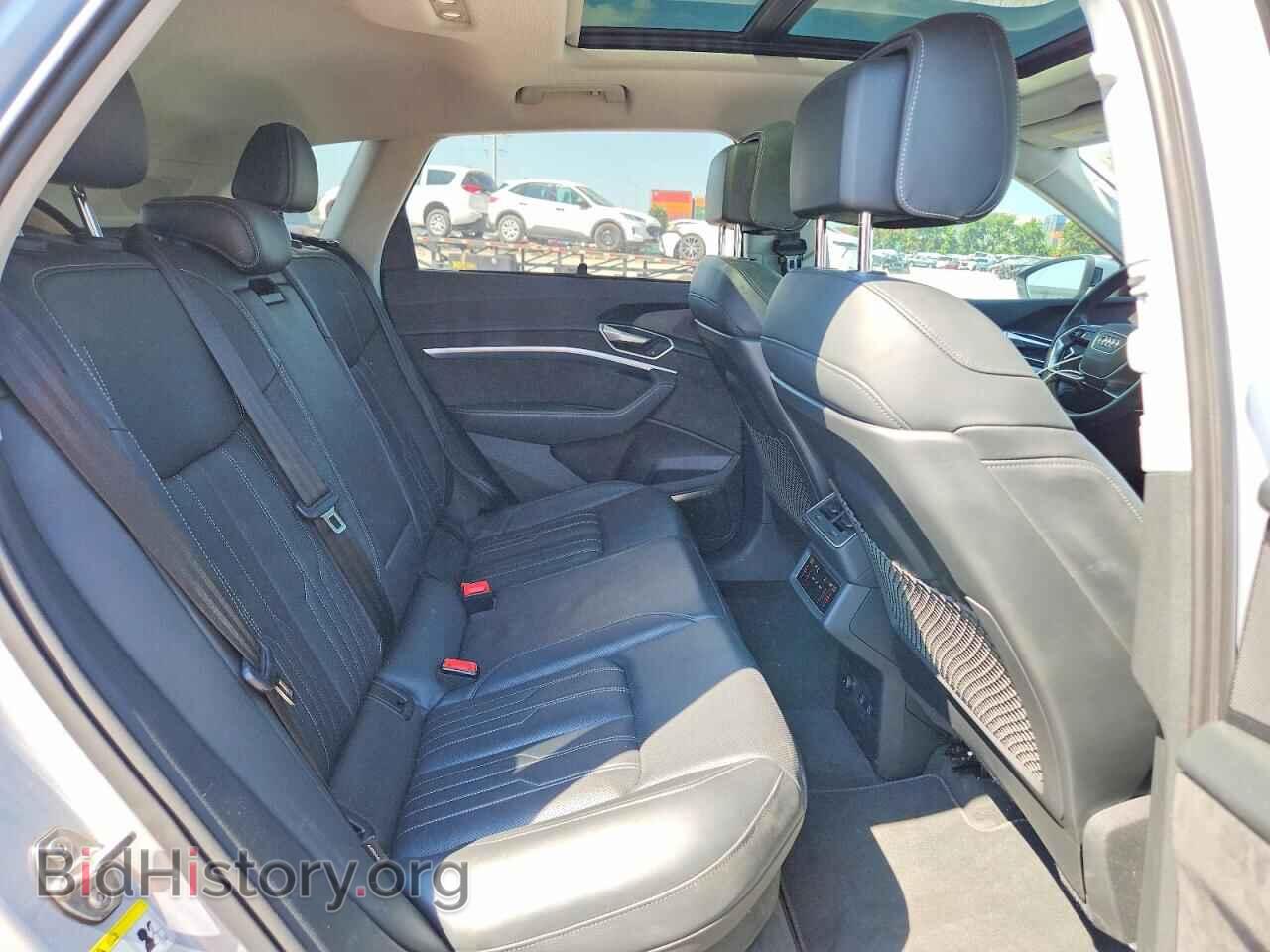 2019 AUDI E-TRON - VIN: WA1VABGE2KB022096 - Photo 10