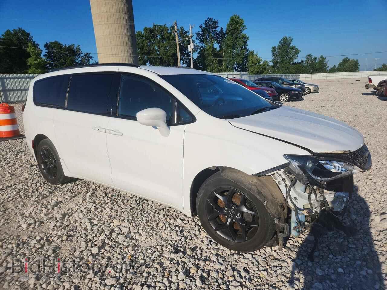 2018 CHRYSLER PACIFICA - VIN: 2C4RC1EG8JR332544 - Photo 4