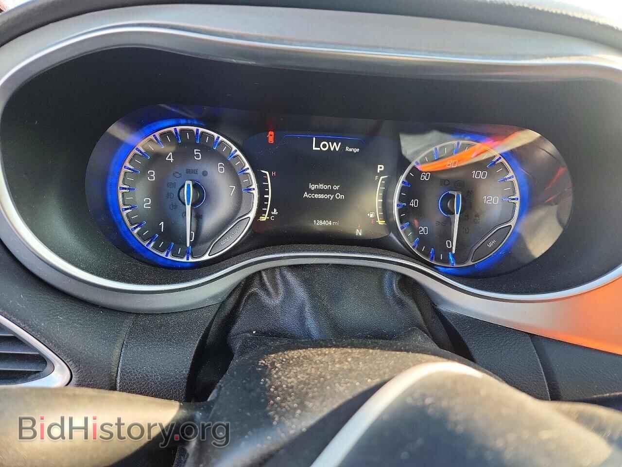2018 CHRYSLER PACIFICA - VIN: 2C4RC1EG8JR332544 - Photo 9