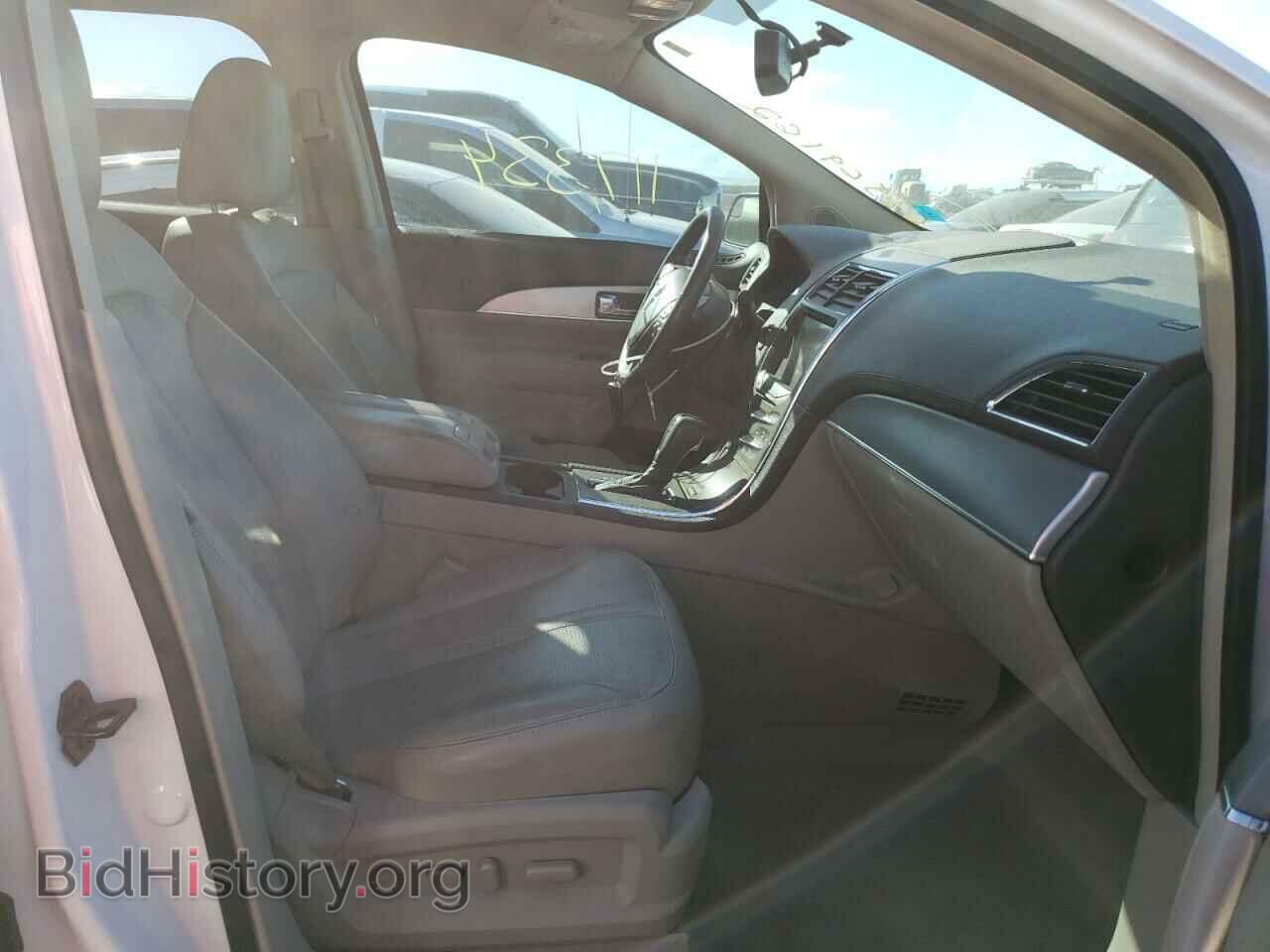 2011 LINCOLN MKX - VIN: 2LMDJ6JK7BBJ31994 - Photo 5