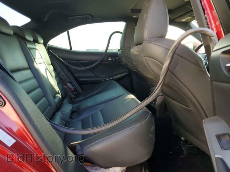2014 Lexus IS (VIN JTHBF1D23E5014444) — photo 10 of 13
