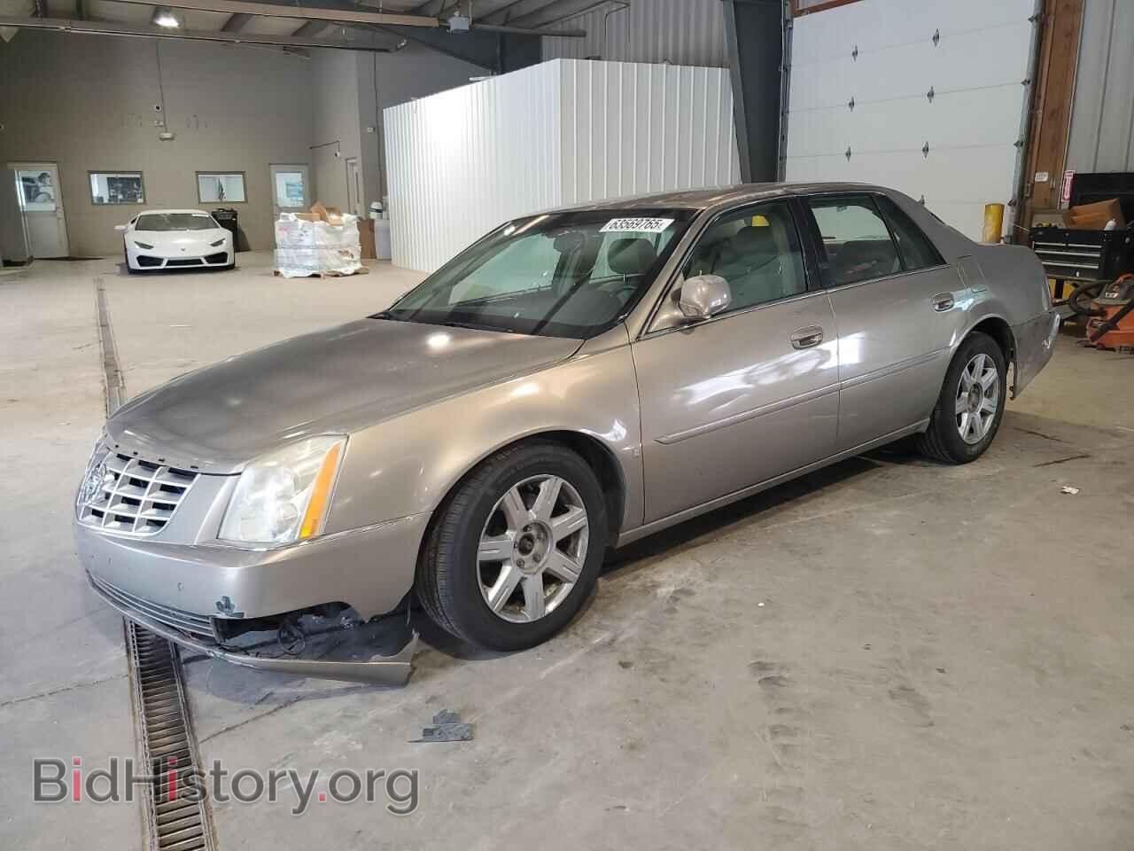 Photo 1G6KD57Y77U182212 - CADILLAC DTS 2007
