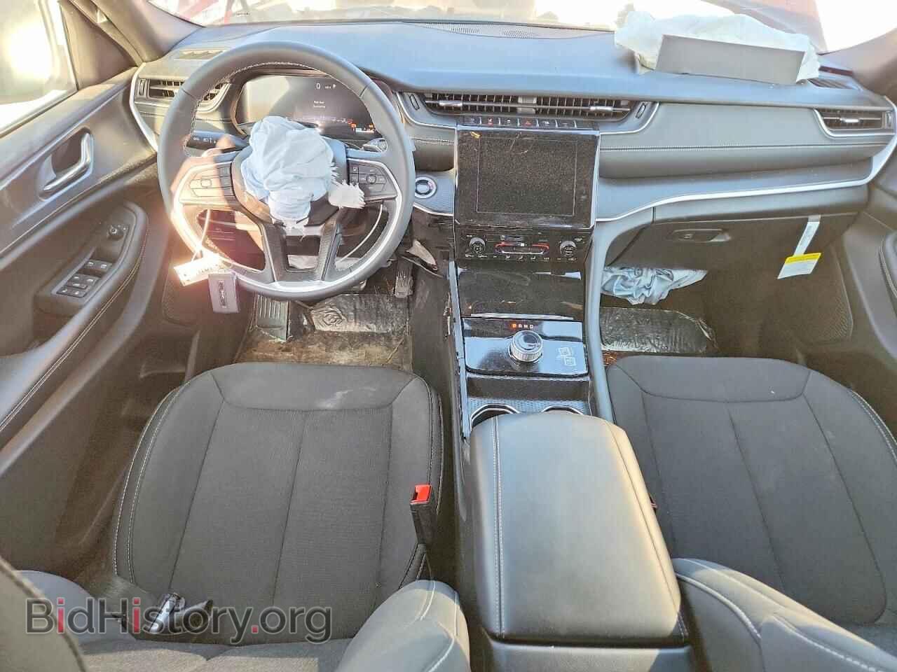 2026 JEEP CHEROKEE - VIN: 1C4RJJAG0T8559320 - Фото 8