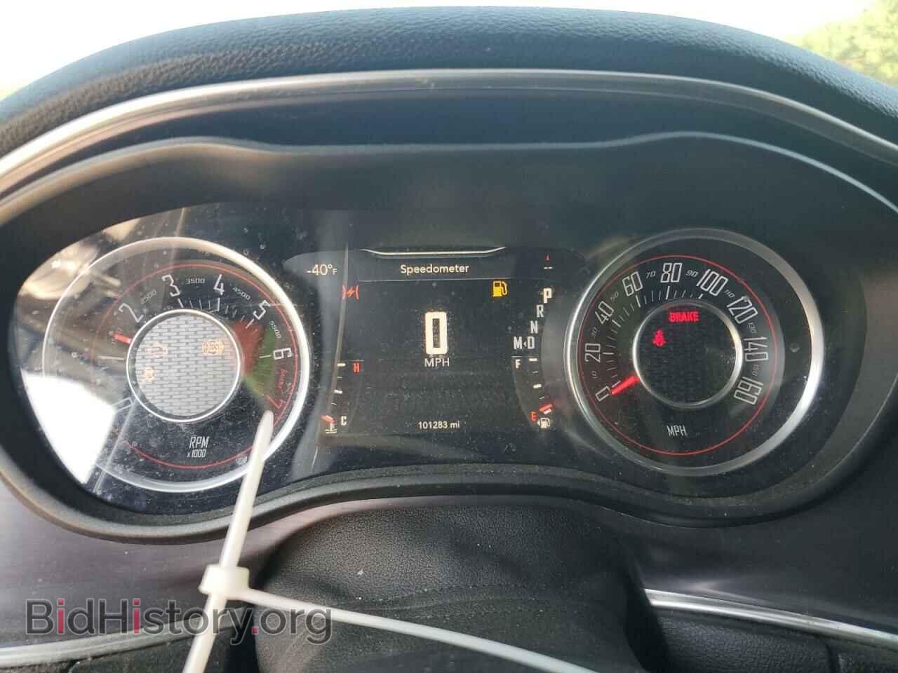 2015 DODGE CHALLENGER - VIN: 2C3CDZAG8FH877460 - Фото 9