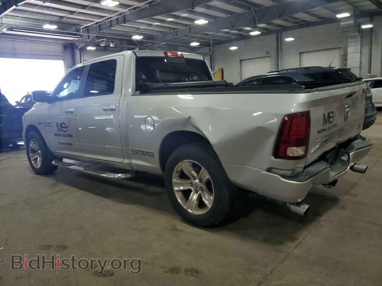 2018 RAM 1500 - VIN: 1C6RR7UT2JS187667 - Фото 2