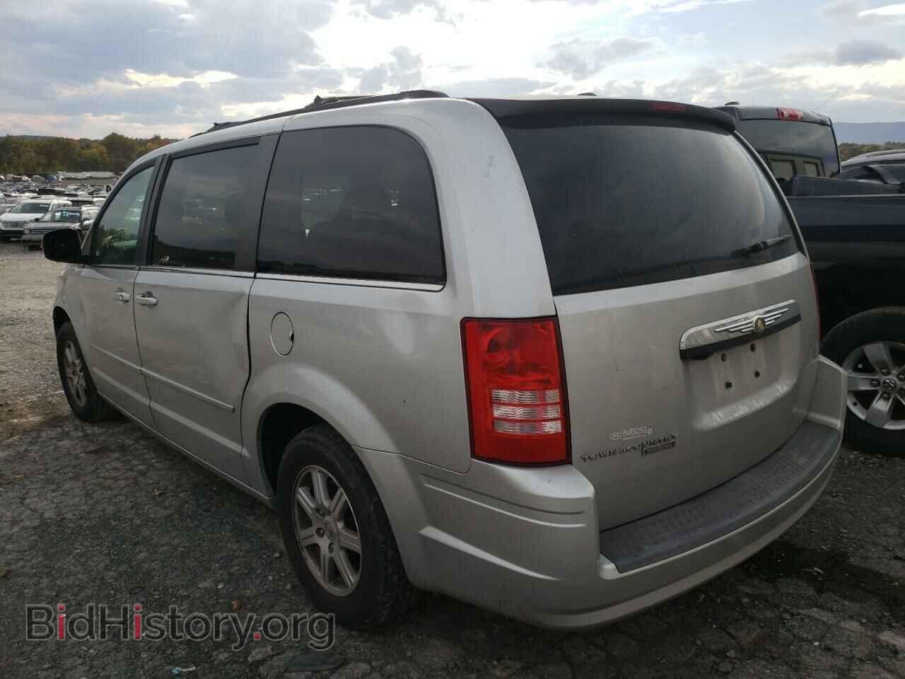 2008 CHRYSLER MINIVAN - VIN: 2A8HR54PX8R610284 - Фото 3
