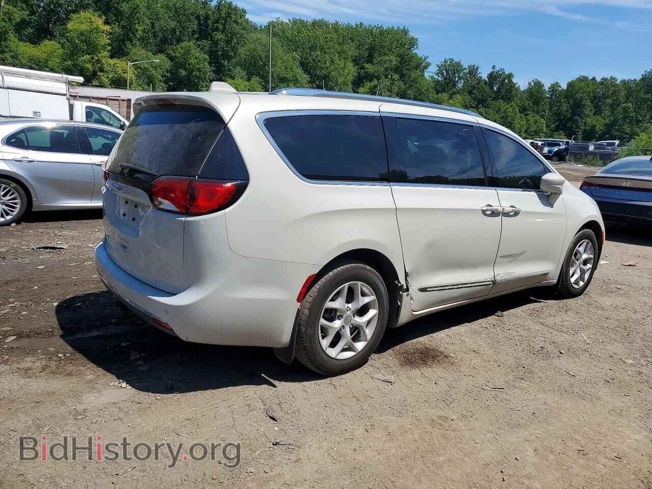 2017 CHRYSLER PACIFICA - VIN: 2C4RC1EG1HR555941 - Photo 3
