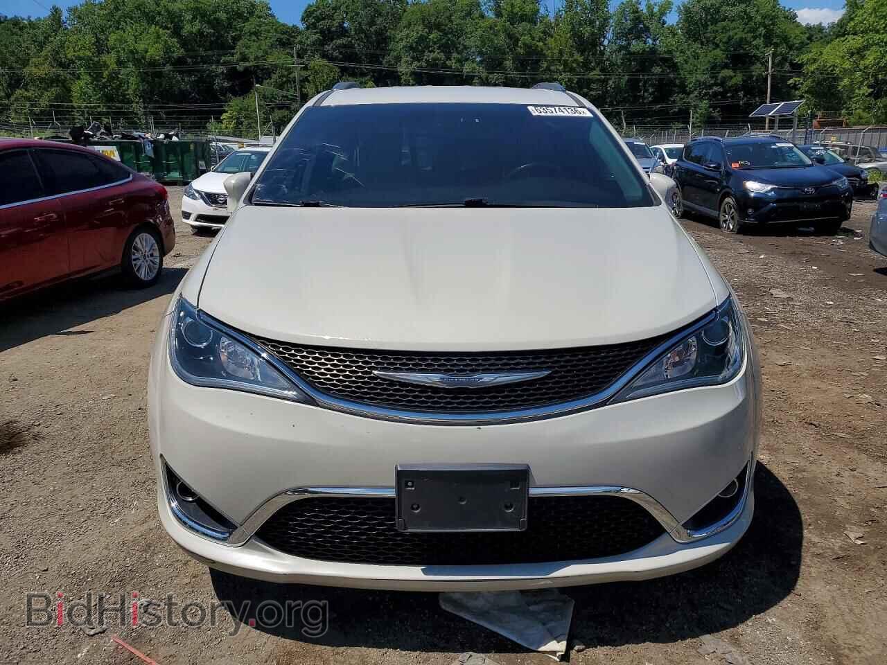 2017 CHRYSLER PACIFICA - VIN: 2C4RC1EG1HR555941 - Photo 5