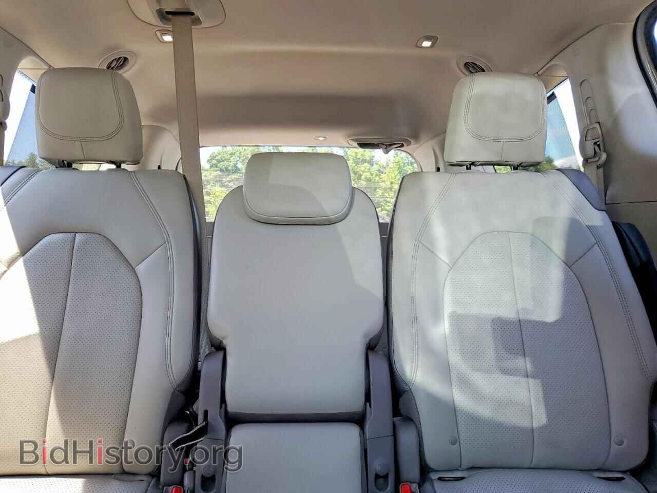 2017 CHRYSLER PACIFICA - VIN: 2C4RC1EG1HR555941 - Photo 10