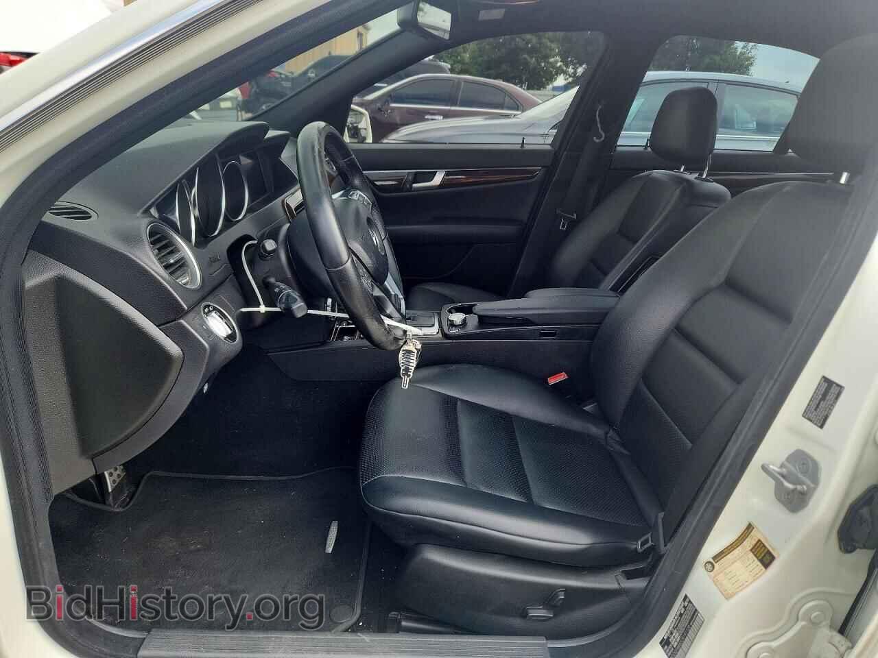 2012 MERCEDES-BENZ C-CLASS - VIN: WDDGF8BB2CR191128 - Фото 7