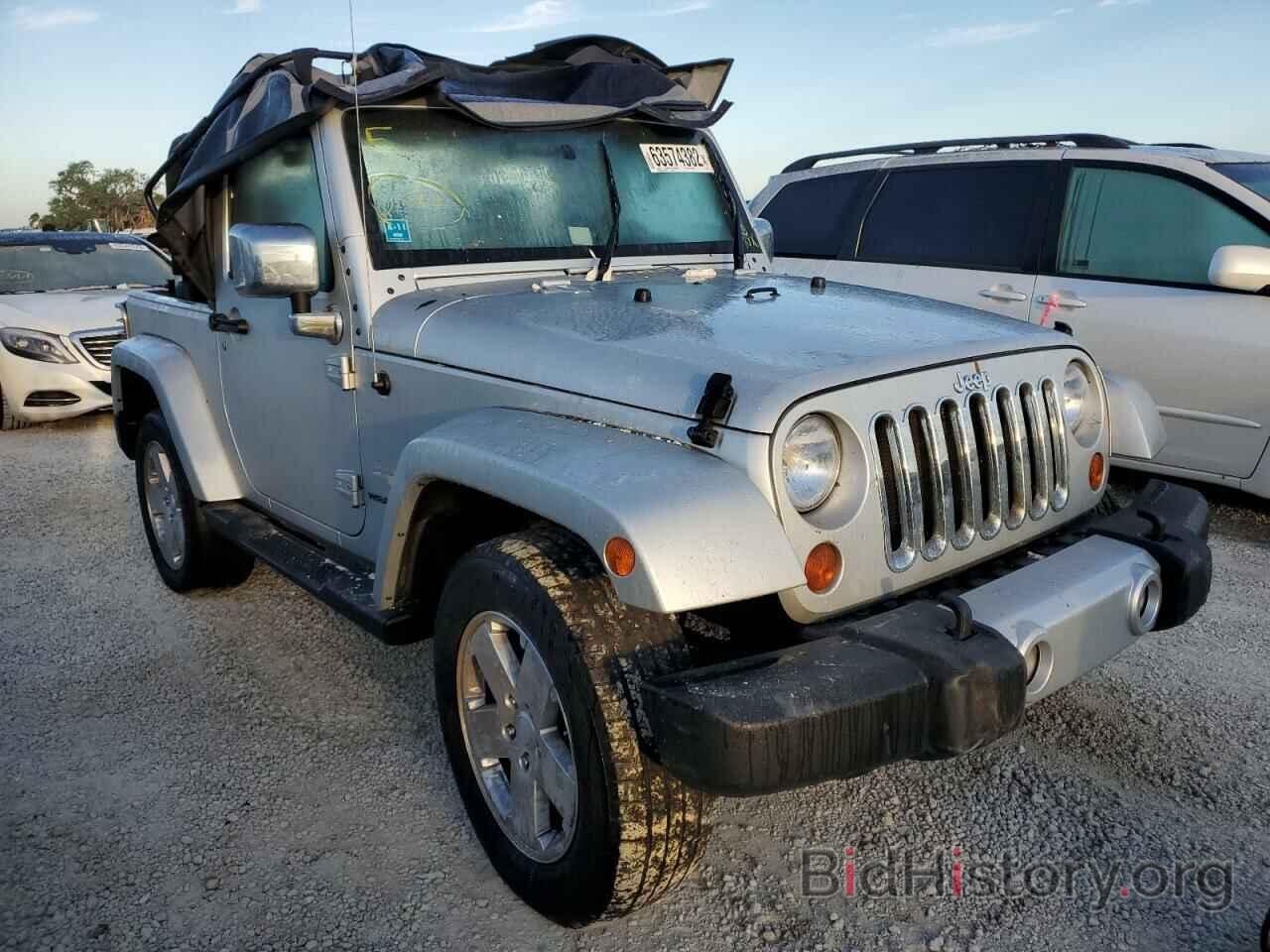 Photo 1J8FA54119L770042 - JEEP WRANGLER 2009