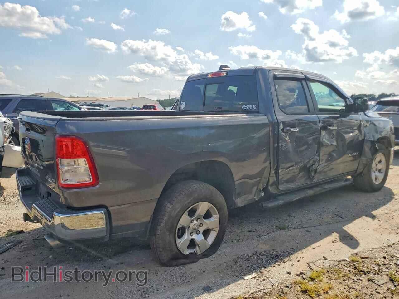 2019 RAM 1500 - VIN: 1C6SRFBT0KN915873 - Фото 3