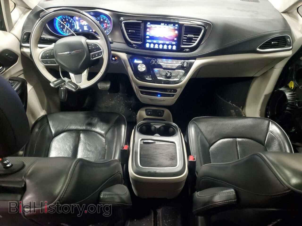 2017 CHRYSLER PACIFICA - VIN: 2C4RC1GG7HR812727 - Photo 8