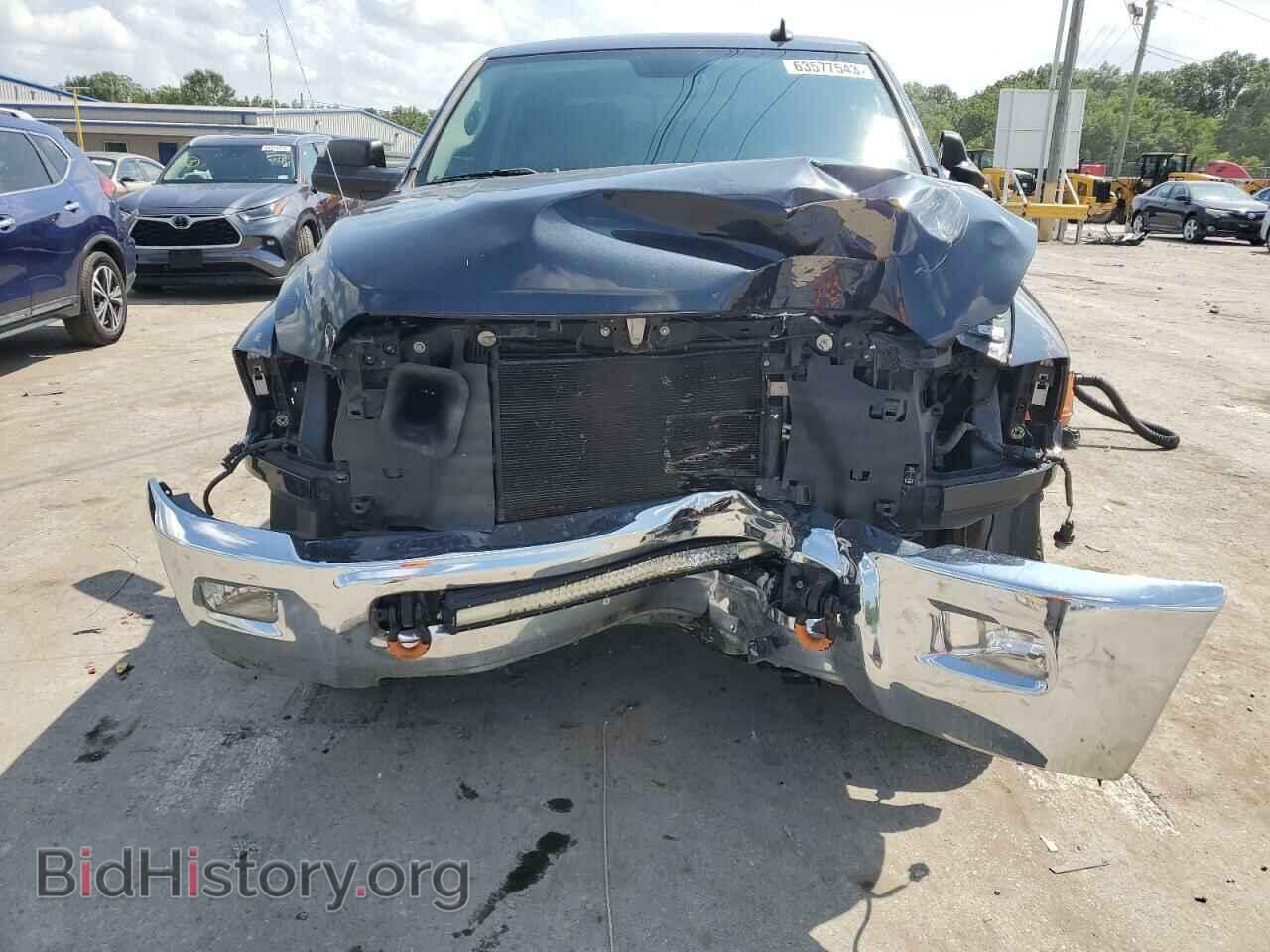 2017 RAM All Models - VIN: 3C6UR5DL3HG590444 - Photo 5