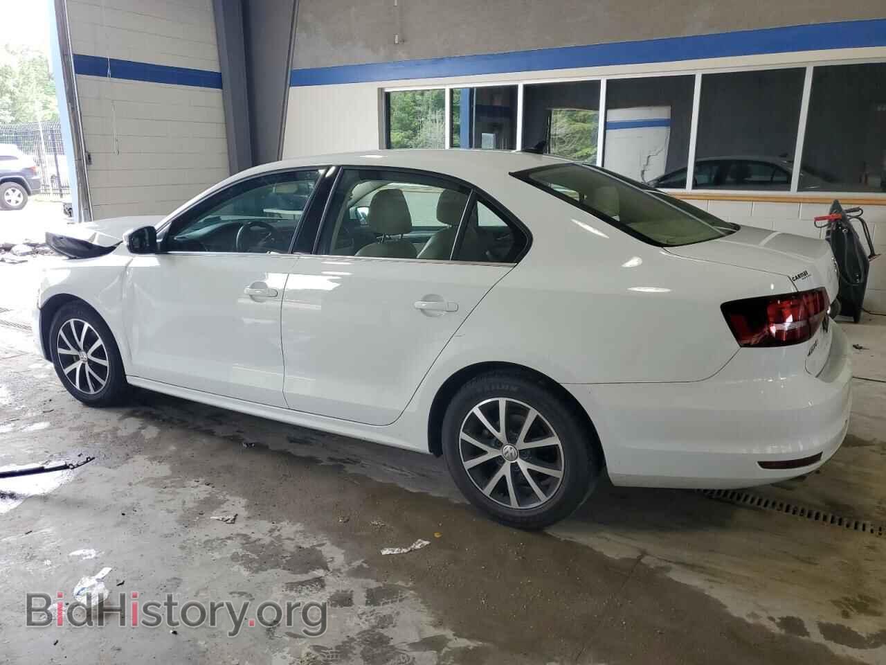 2018 VOLKSWAGEN JETTA - VIN: 3VWDB7AJ3JM227691 - Фото 2