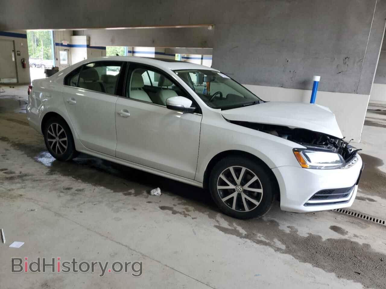 2018 VOLKSWAGEN JETTA - VIN: 3VWDB7AJ3JM227691 - Фото 4