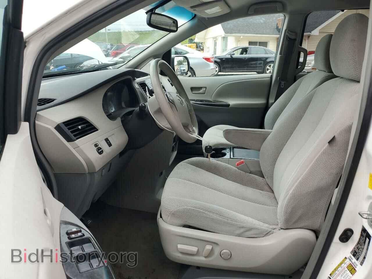2011 TOYOTA All Models - VIN: 5TDKK3DC6BS071812 - Фото 7
