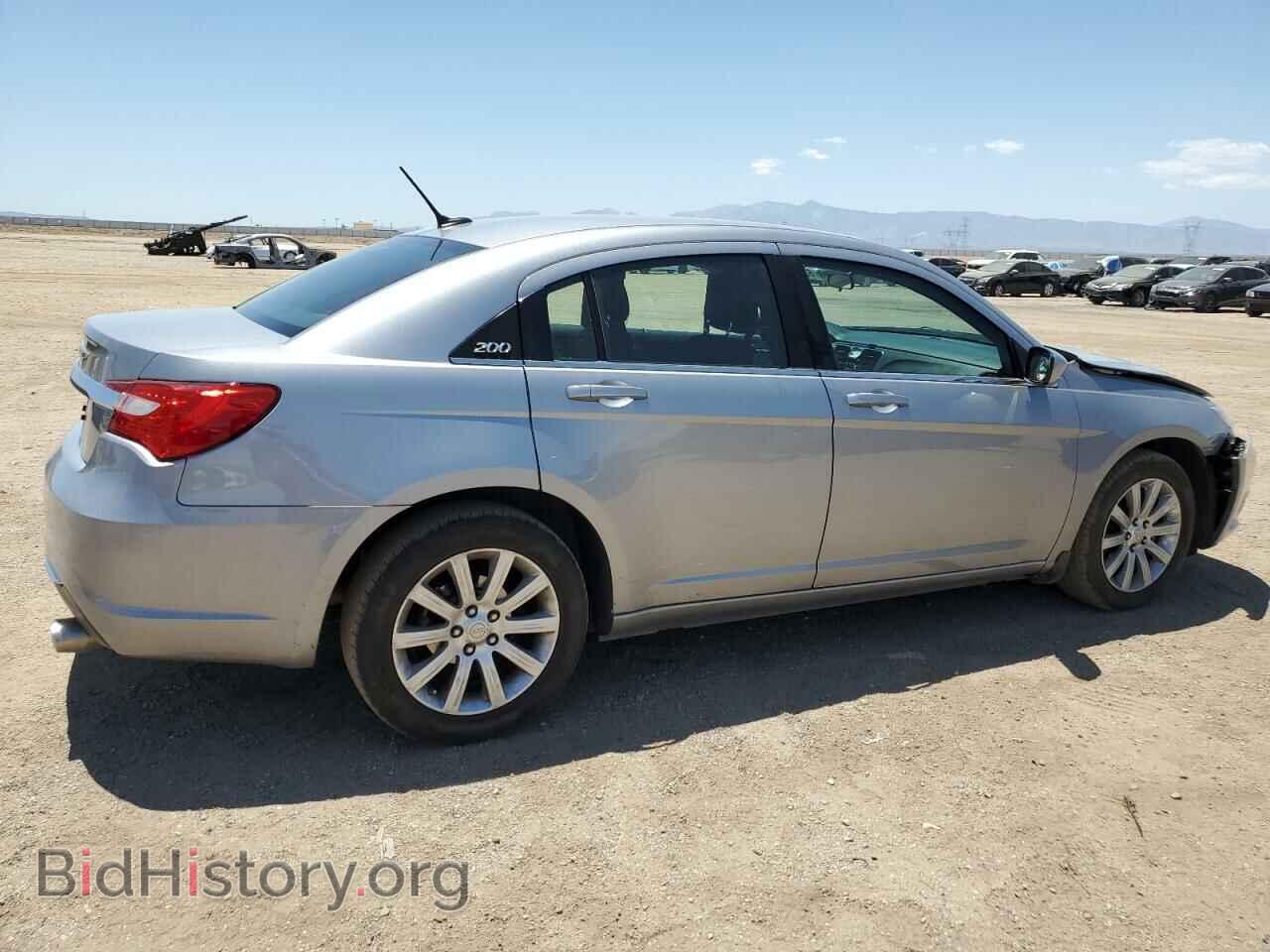 2013 CHRYSLER 200 - VIN: 1C3CCBBB7DN747025 - Фото 3