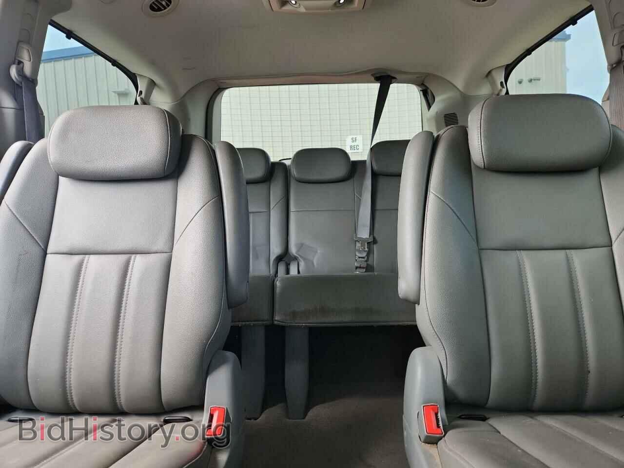 2008 CHRYSLER MINIVAN - VIN: 2A8HR54P48R815079 - Фото 10