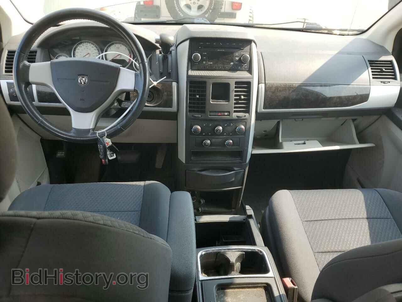 2010 DODGE CARAVAN - VIN: 2D4RN5D19AR248234 - Photo 8