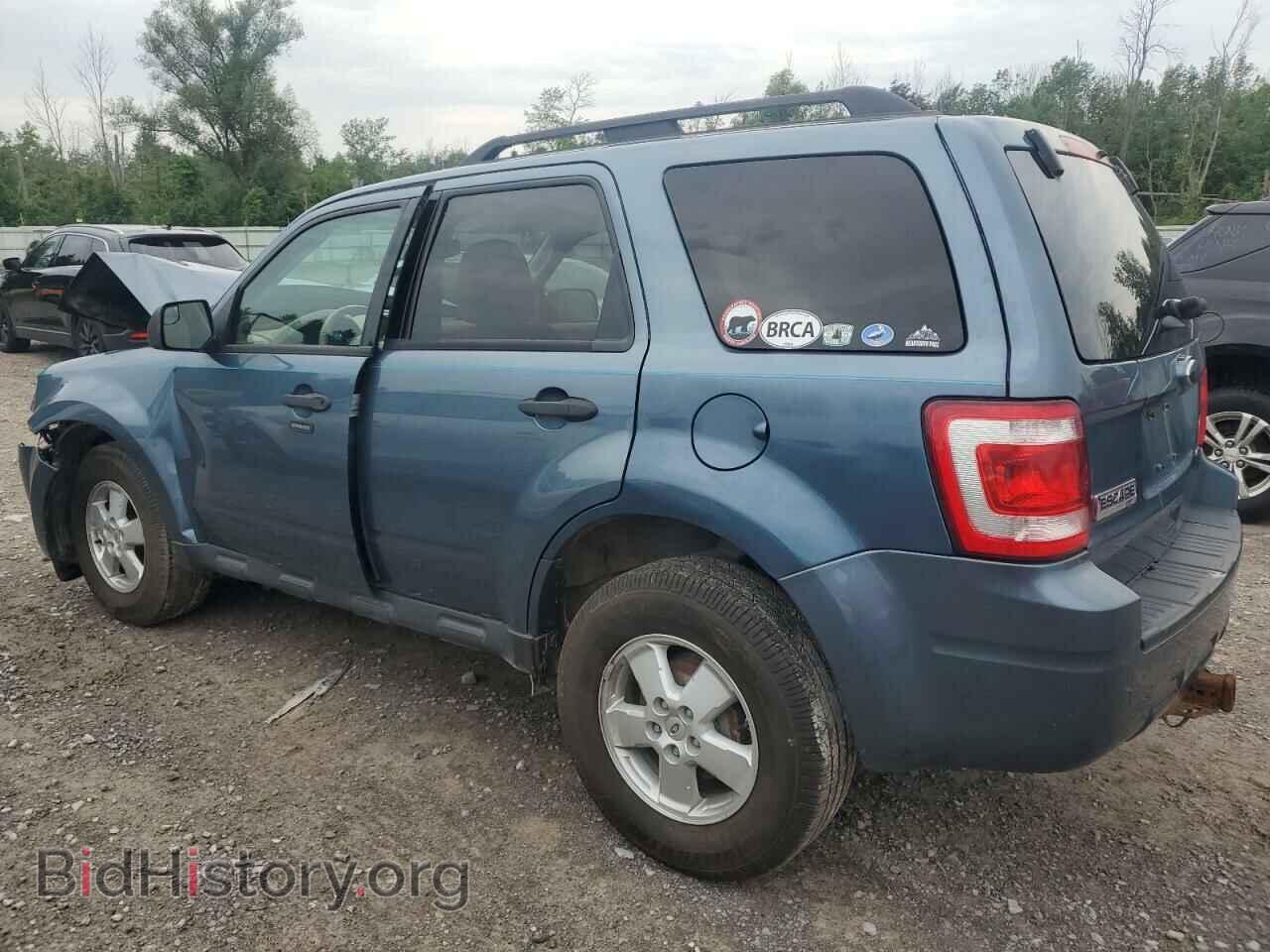 2011 FORD ESCAPE - VIN: 1FMCU0D79BKB50782 - Фото 2