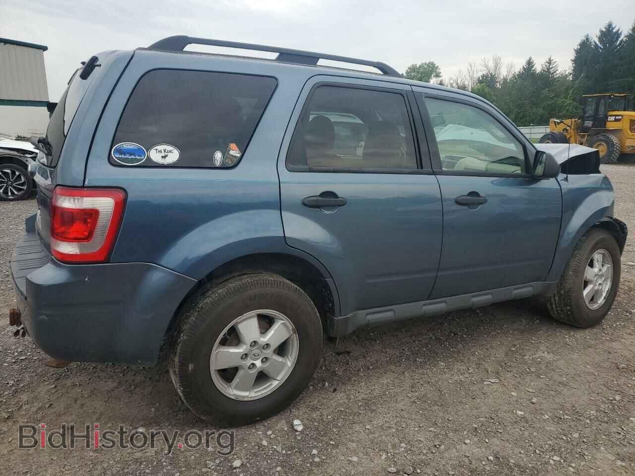 2011 FORD ESCAPE - VIN: 1FMCU0D79BKB50782 - Фото 3