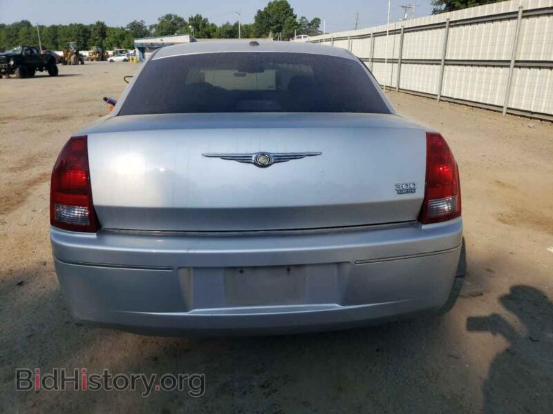 2007 Chrysler 300 (VIN 2C3KA53G07H629344) — фото 6 из 12