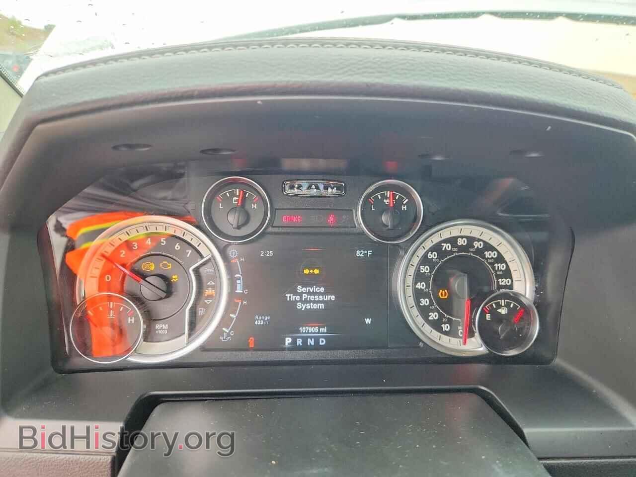 2018 RAM 1500 - VIN: 1C6RR7MT6JS256697 - Фото 9