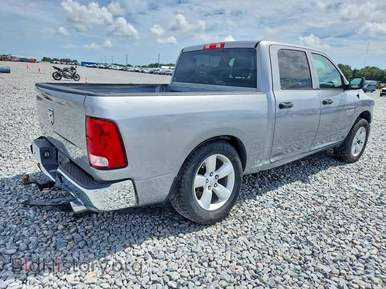2020 RAM 1500 - VIN: 3C6RR6KT7LG289943 - Фото 3