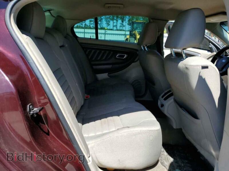 2011 Ford TAURUS (VIN 1FAHP2DW0BG179357) — photo 10 of 13