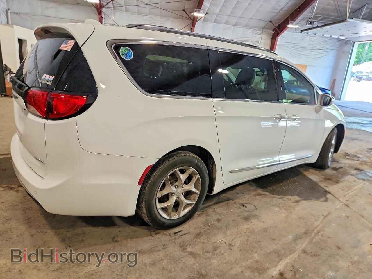 2017 CHRYSLER PACIFICA - VIN: 2C4RC1GG2HR528941 - Фото 3