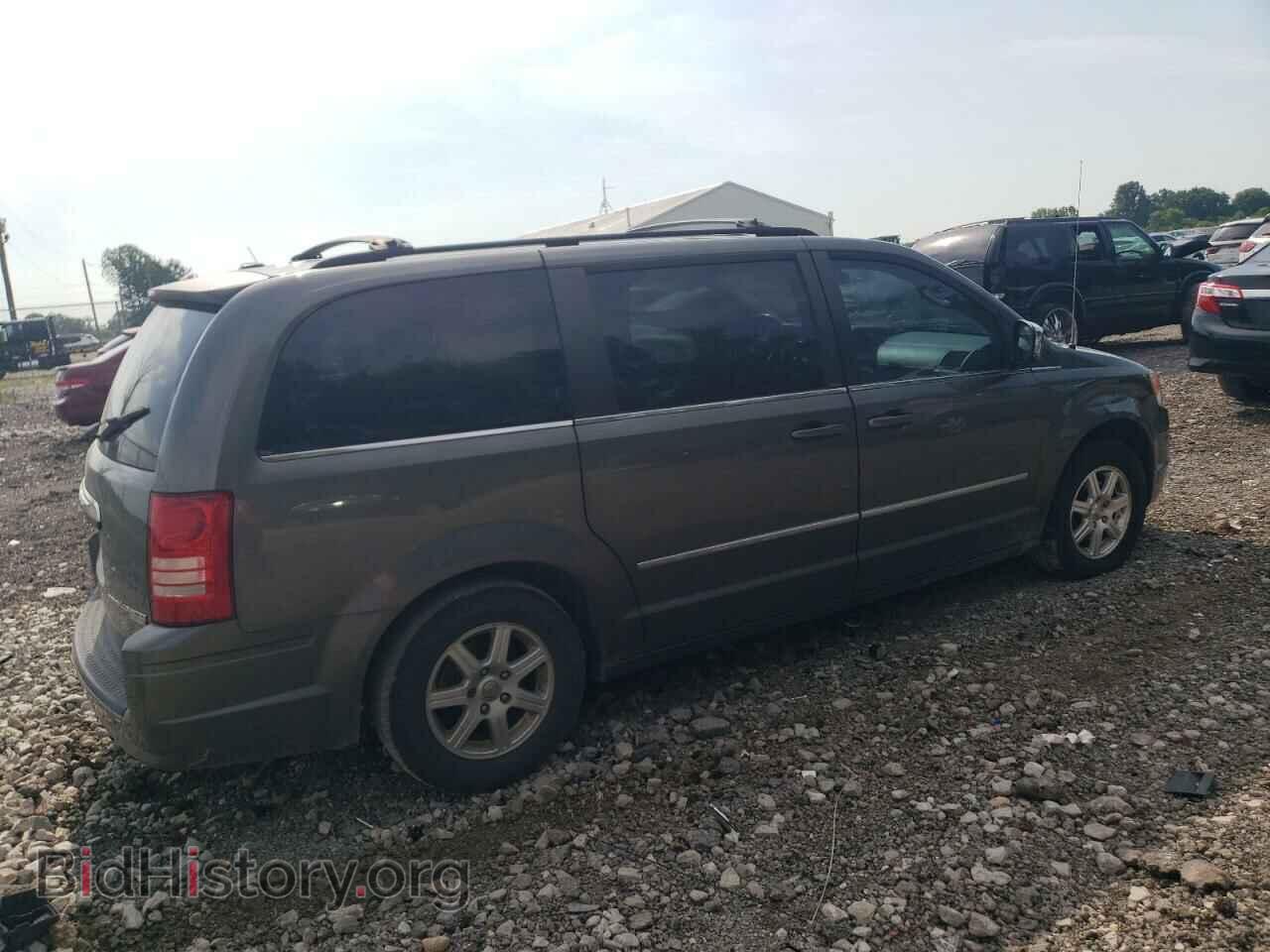 2010 CHRYSLER MINIVAN - VIN: 2A4RR8DX2AR366837 - Фото 3