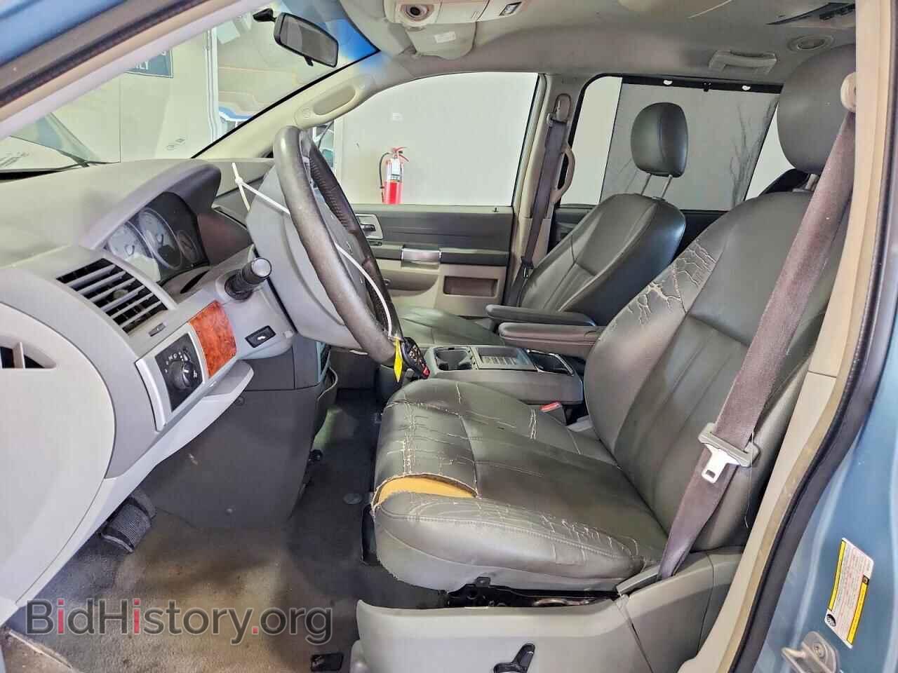2008 CHRYSLER MINIVAN - VIN: 2A8HR54P68R730177 - Фото 7