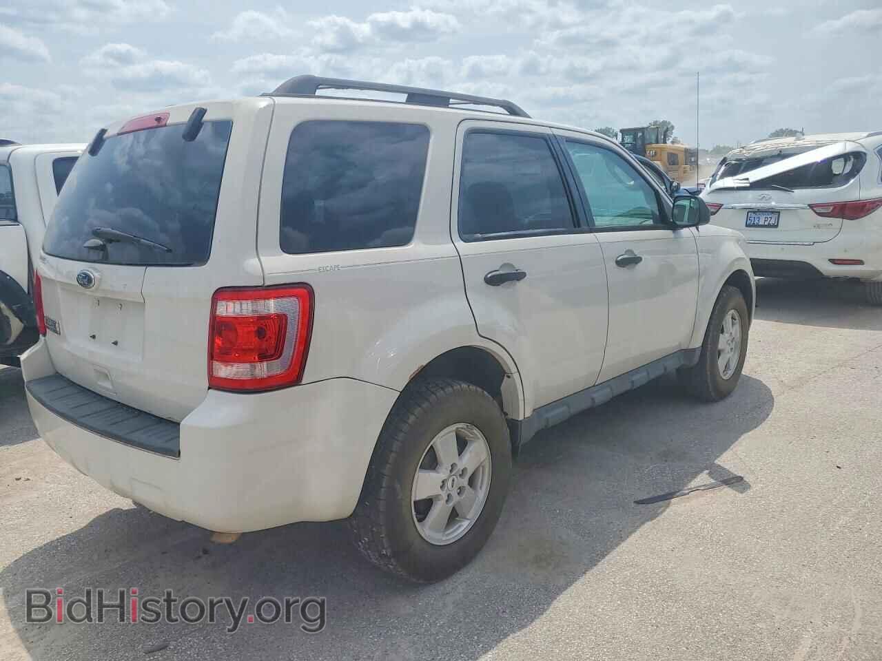 2012 FORD ESCAPE - VIN: 1FMCU0D72CKC25811 - Photo 3