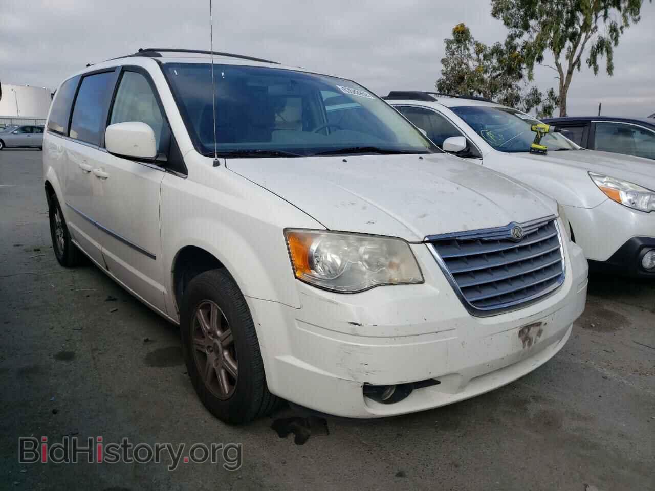 Photo 2A4RR5D15AR278729 - CHRYSLER MINIVAN 2010