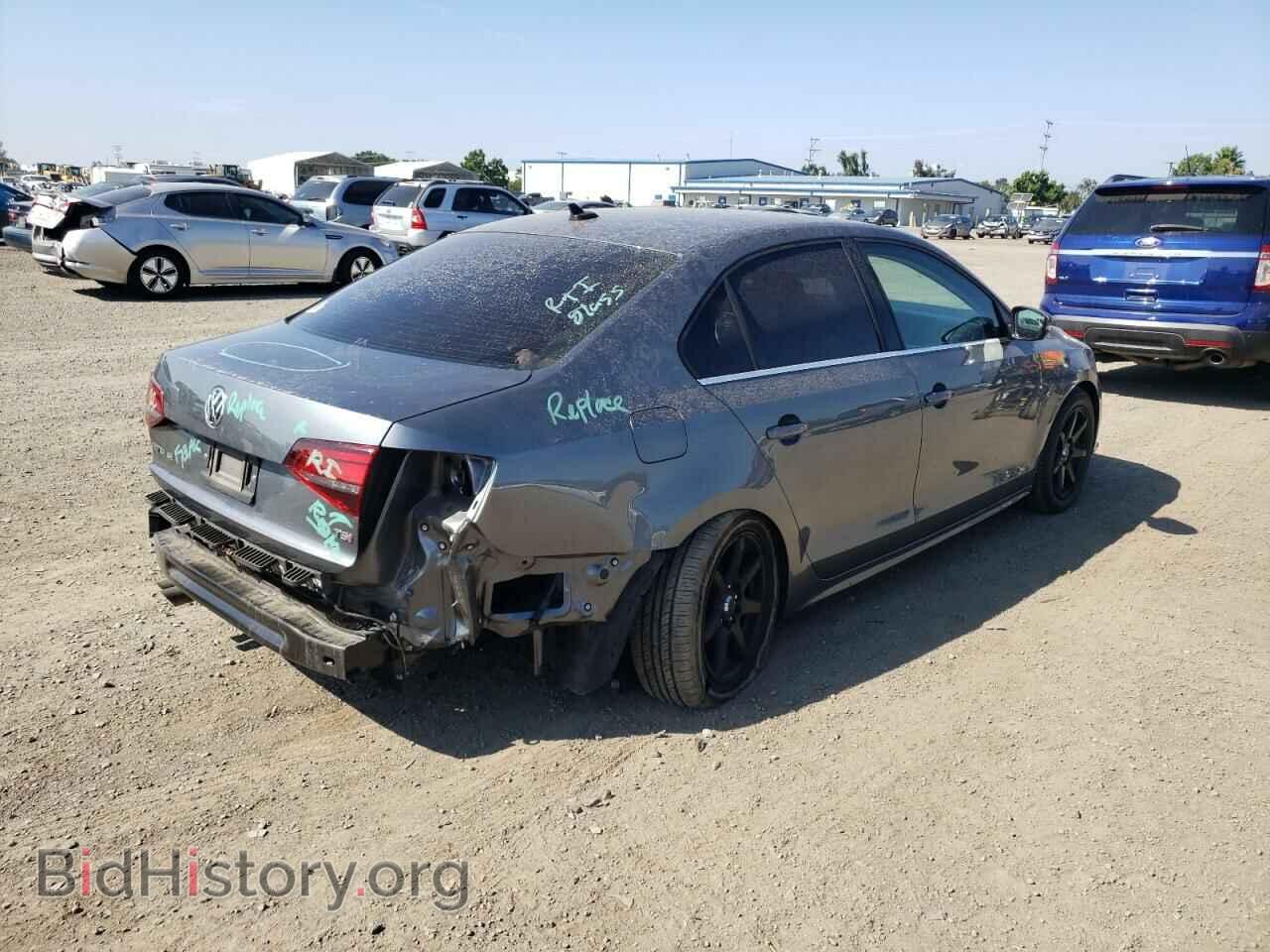 2017 VOLKSWAGEN JETTA - VIN: 3VWDB7AJ4HM413122 - Фото 4