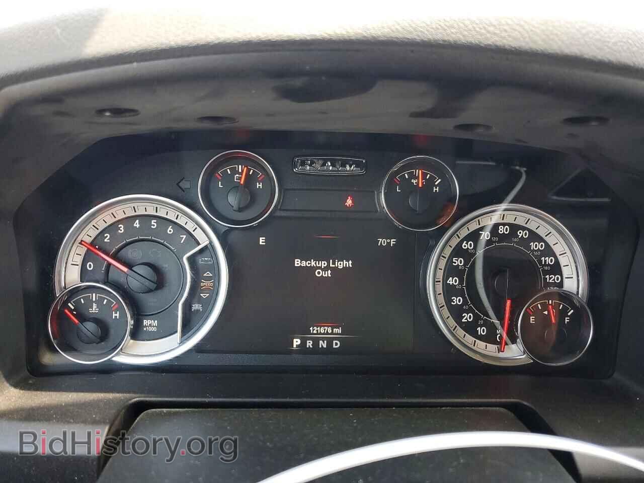 2018 RAM 1500 - VIN: 1C6RR7TT1JS117000 - Фото 9