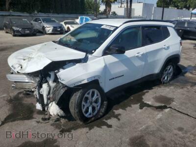 2025 Jeep COMPASS Latitude, white — VIN 3C4NJDBN5ST525855, Copart