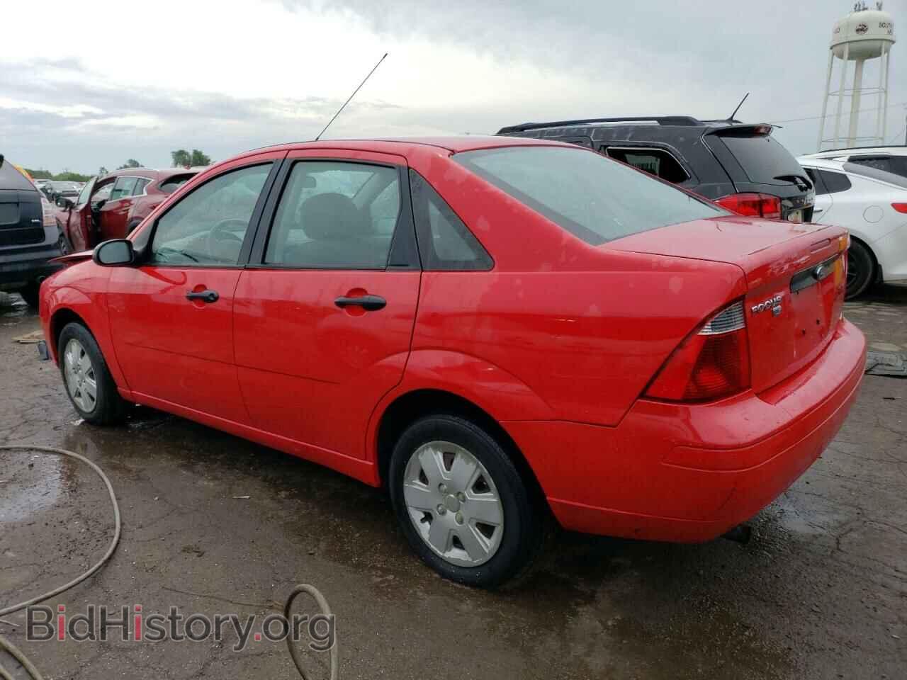 2007 FORD FOCUS - VIN: 1FAFP34N87W155292 - Фото 2
