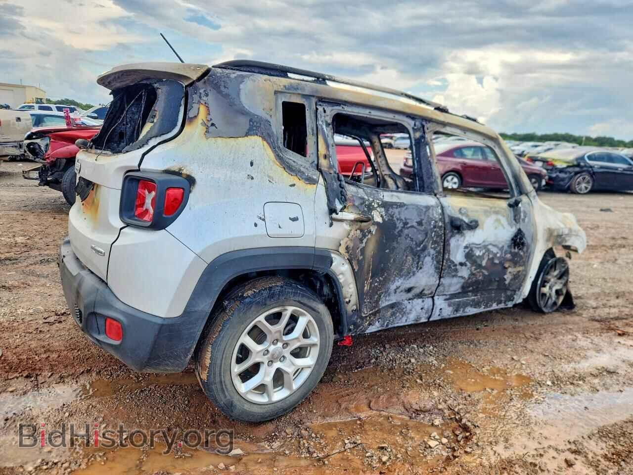 2017 JEEP RENEGADE - VIN: ZACCJABB5HPF30405 - Фото 3