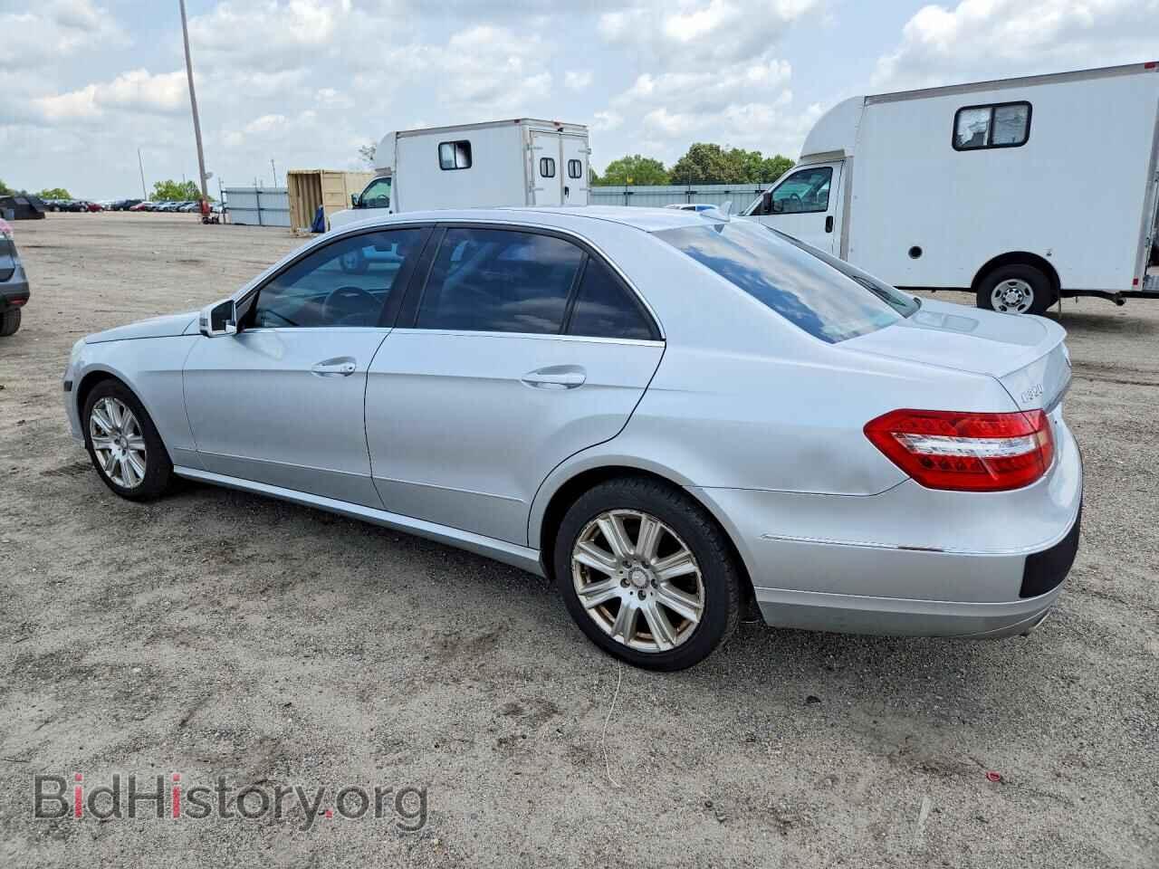 2013 MERCEDES-BENZ E-CLASS - VIN: WDDHF8JB8DA701312 - Photo 2